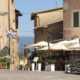Se siete dalle parti di Roma potete fare un passaggio qui... - Famiglia Clamar